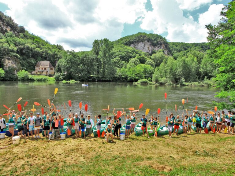 Activité team building autour du canoé sur la Dordogne